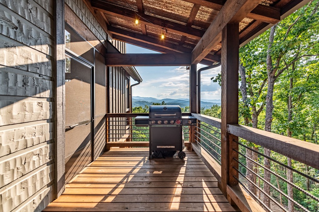 825 Price Road