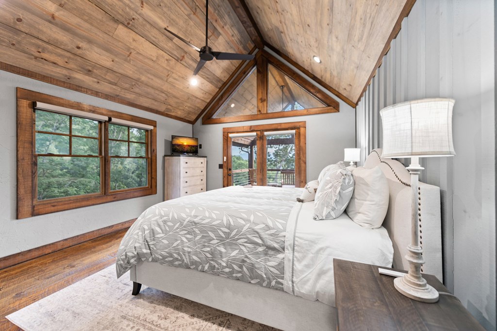 825 Price Road