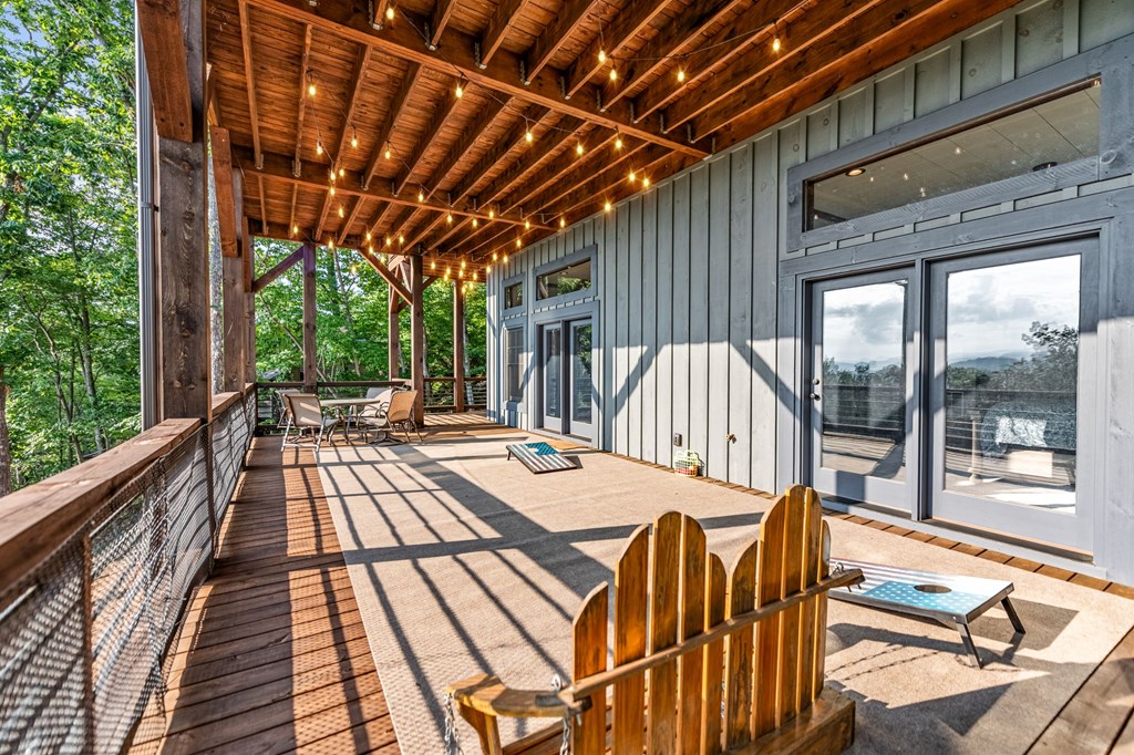 825 Price Road