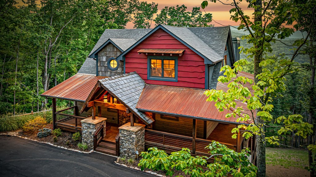 825 Price Road