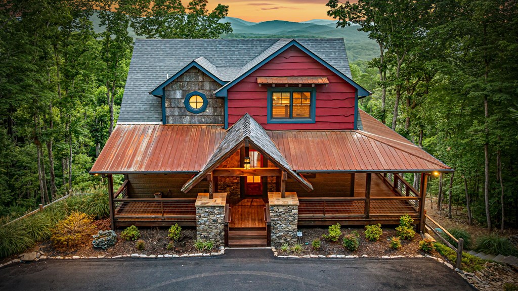 825 Price Road