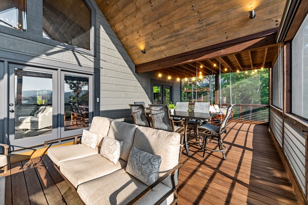 825 Price Road