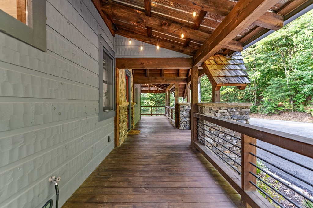 825 Price Road