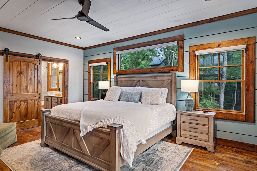 825 Price Road