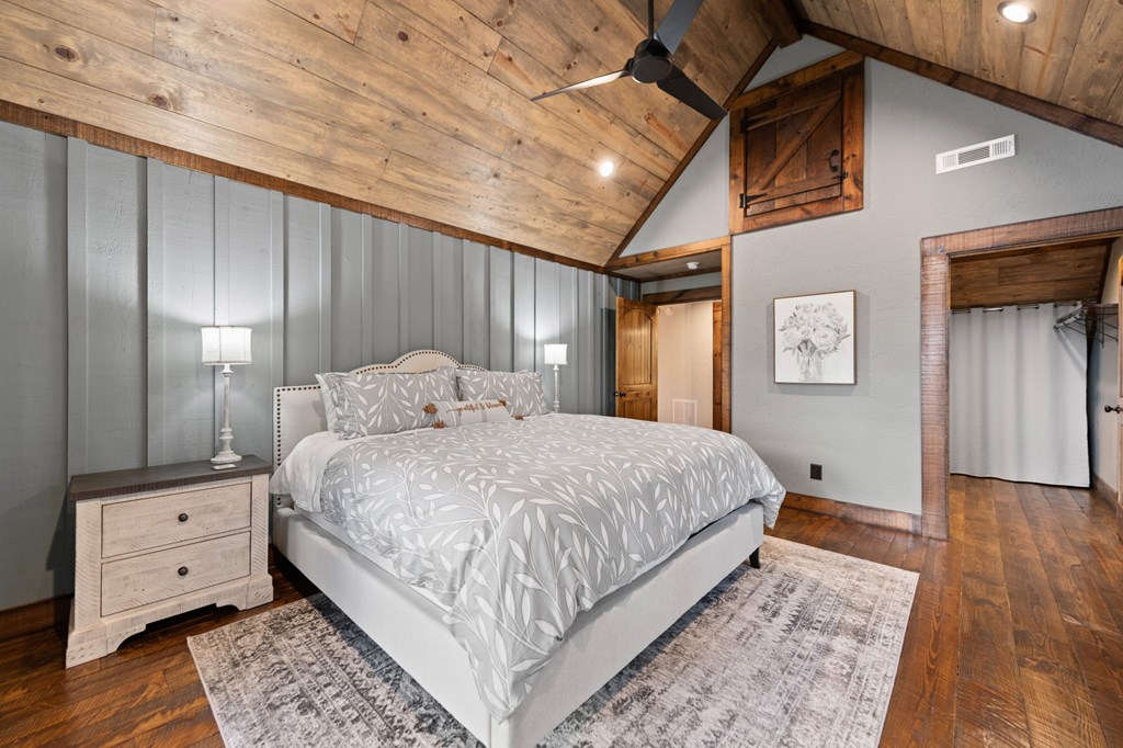 825 Price Road