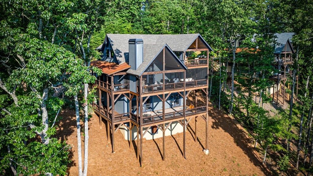 825 Price Road