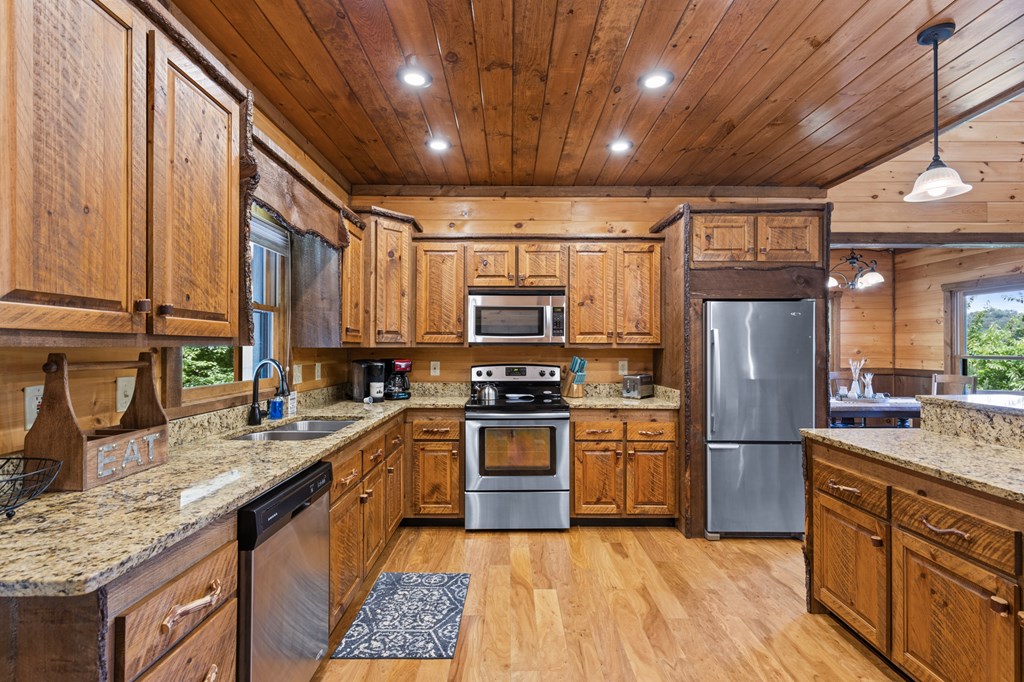 98 Shalom Lane