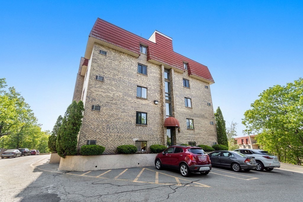 159 Franklin St # C3