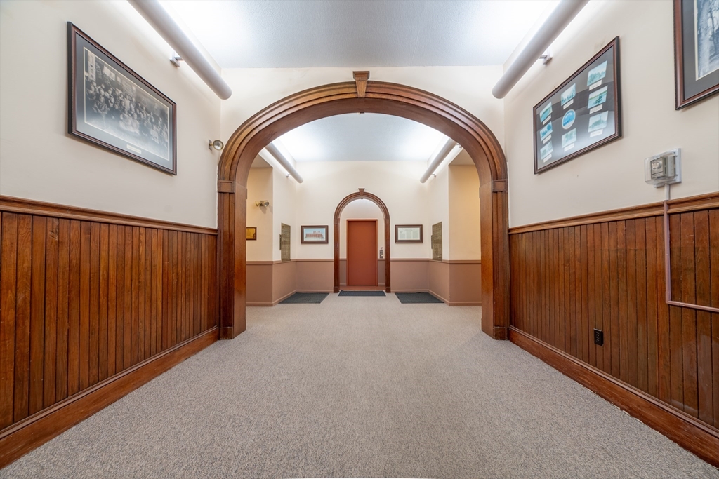94 Newbury Ave # 201