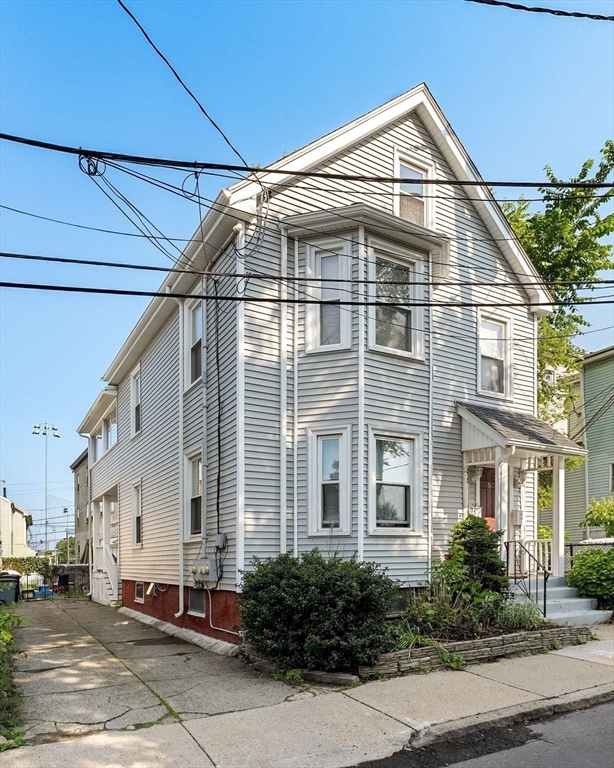 5 Hinckley St # 2