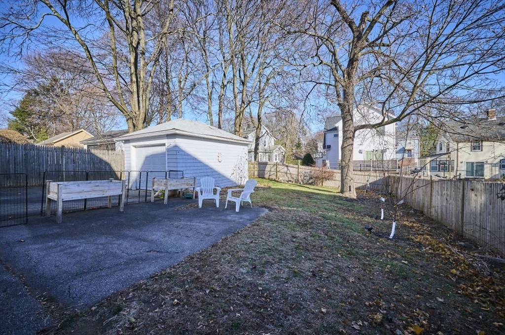 197 Governors Ave