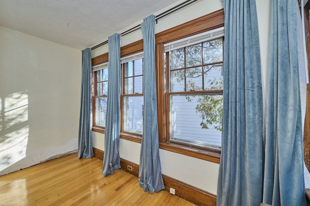 197 Governors Ave