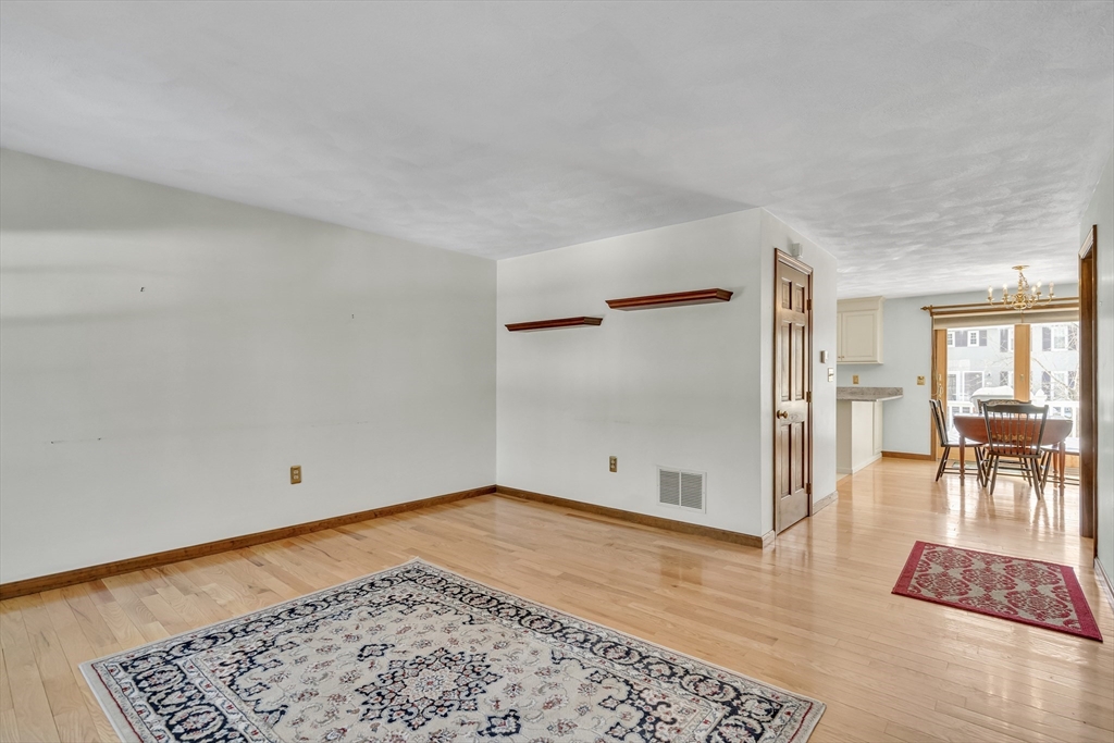 20 Woodland Dr # 376