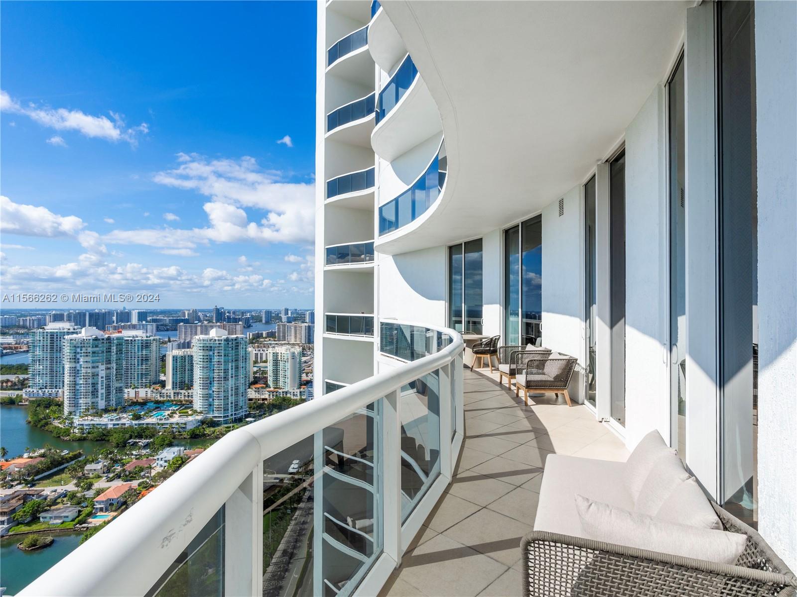 16001 Collins Ave # 3605