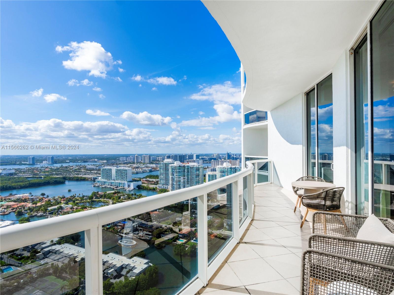 16001 Collins Ave # 3605