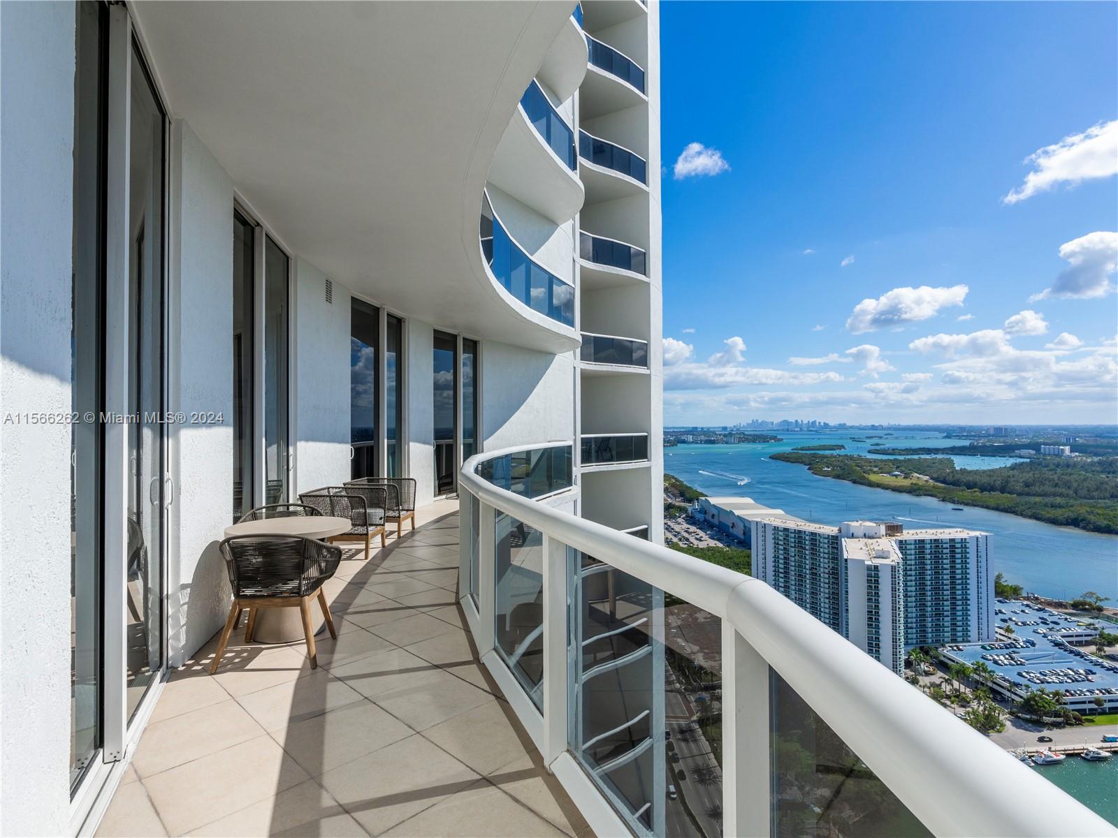 16001 Collins Ave # 3605