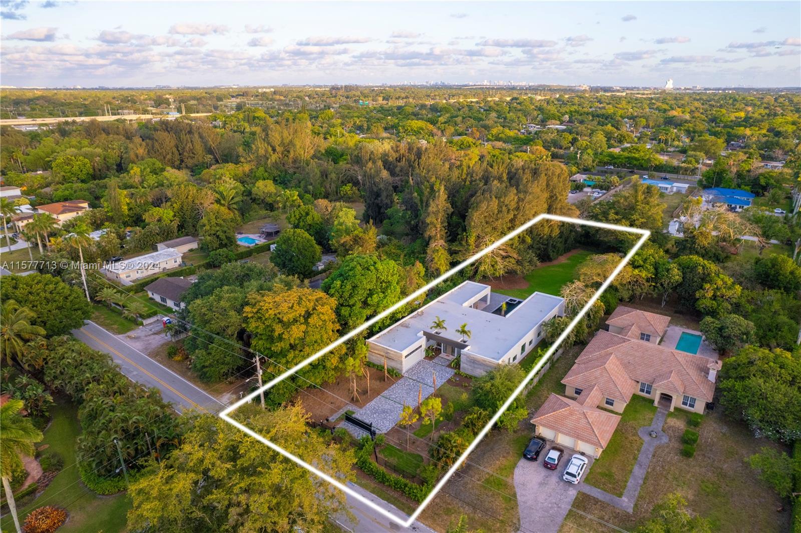 5700 Cypress Rd