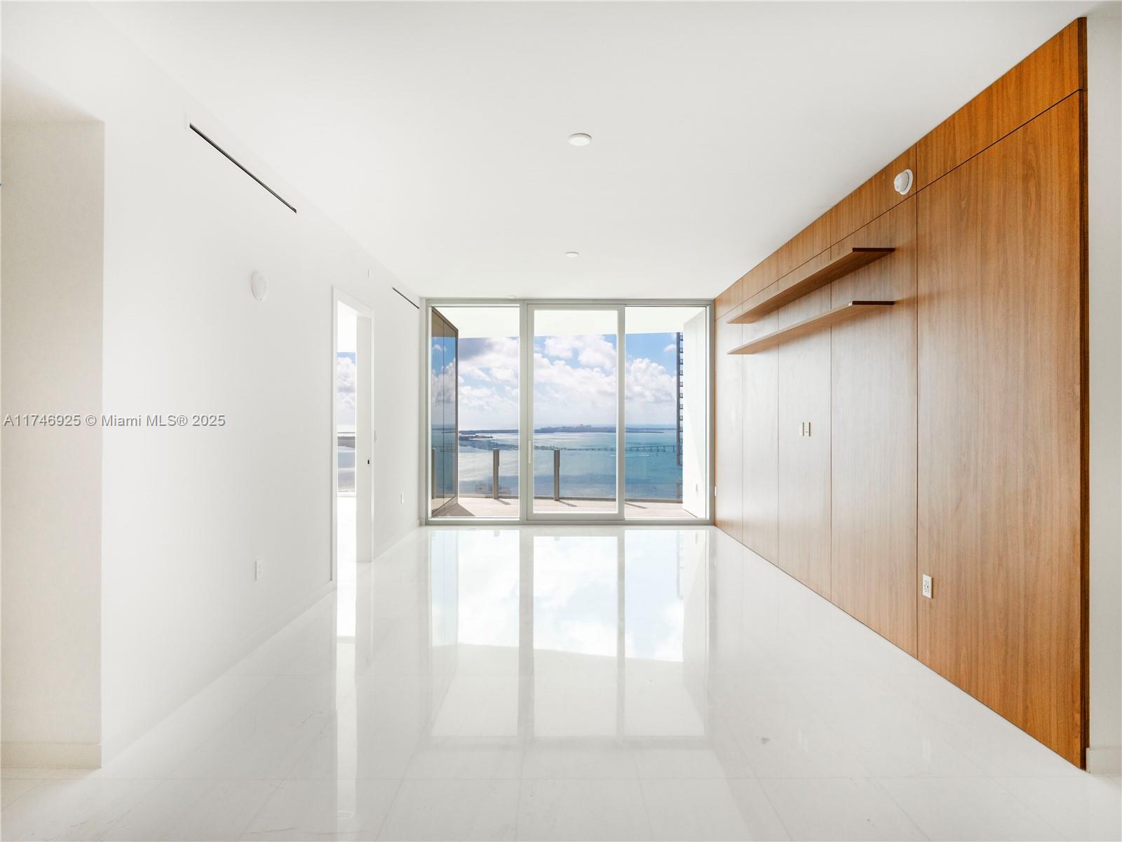 300 Biscayne Blvd Way # 4305