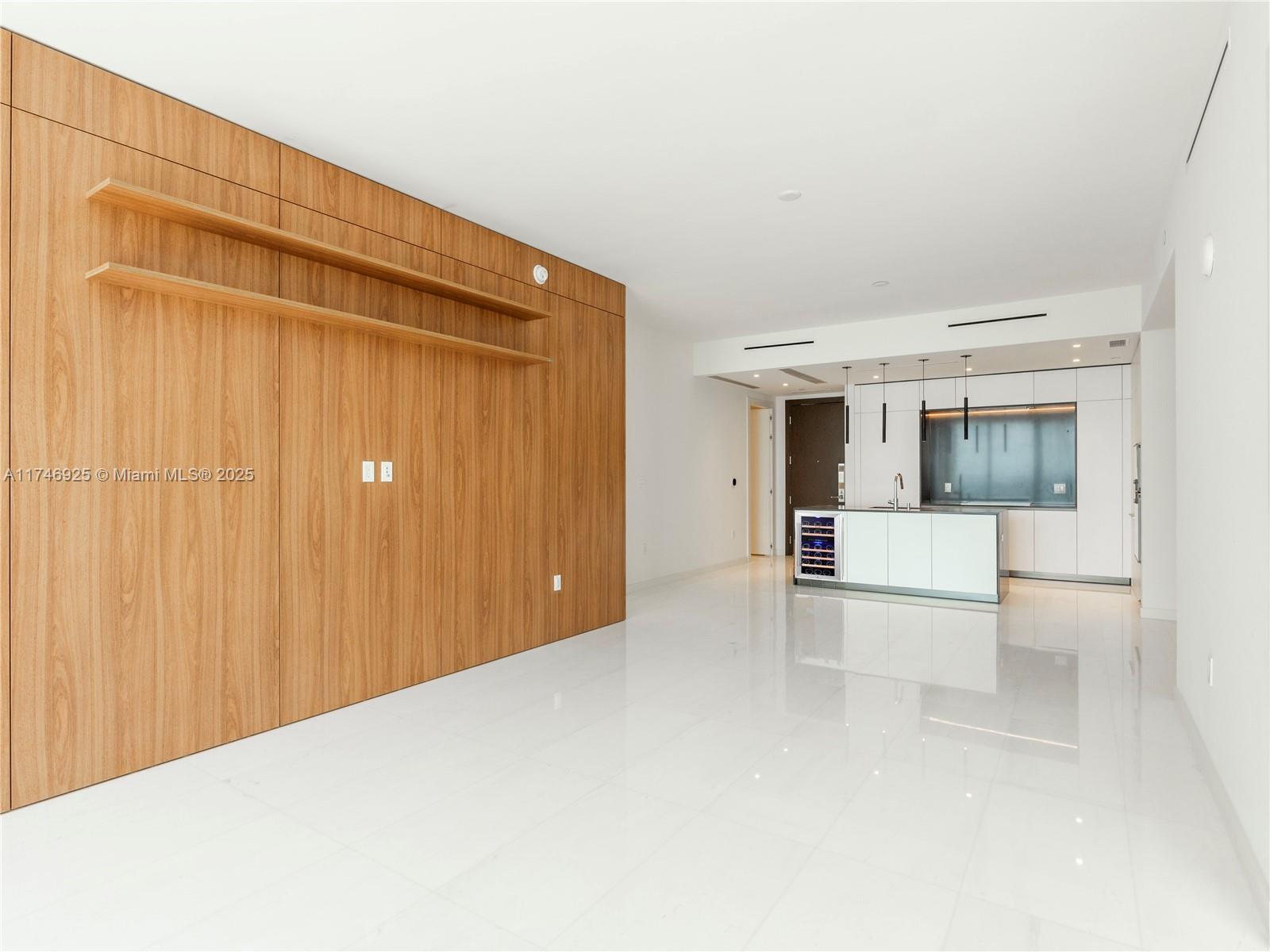 300 Biscayne Blvd Way # 4305