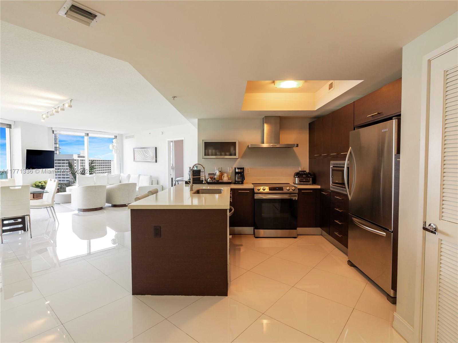 200 Sunny Isles Blvd # 901 Unit: 2-901