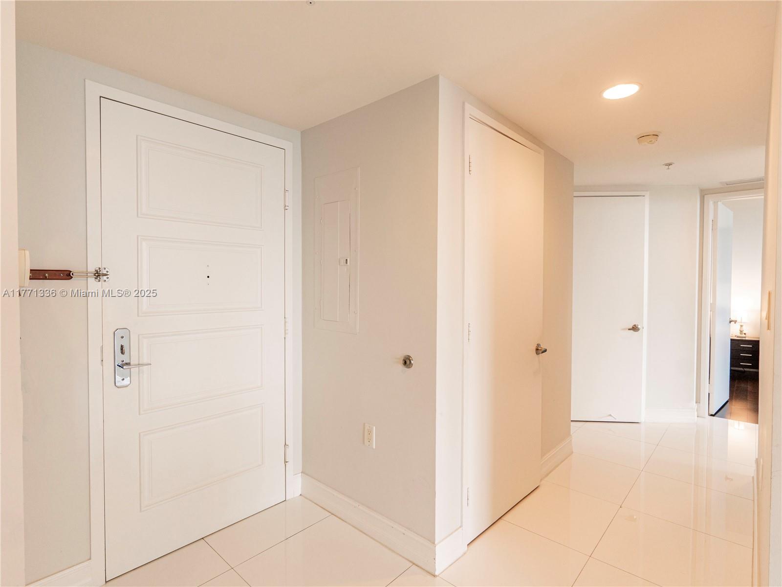 200 Sunny Isles Blvd # 901 Unit: 2-901