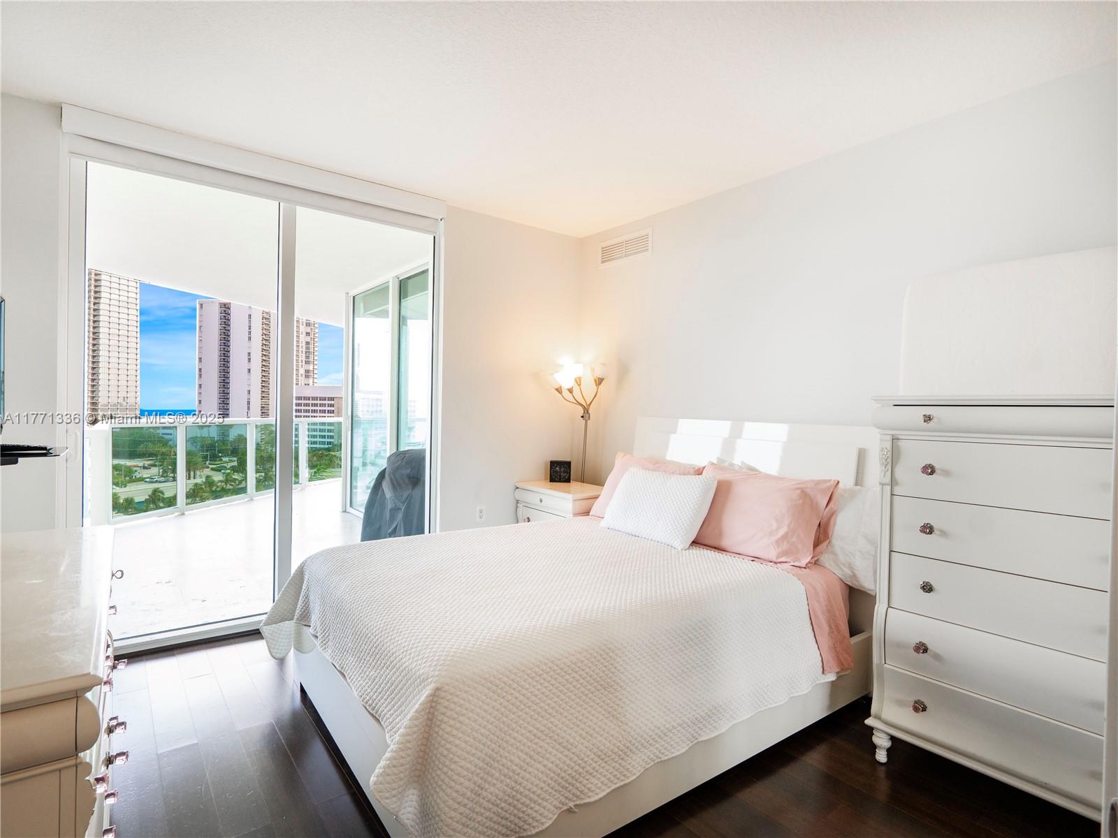 200 Sunny Isles Blvd # 901 Unit: 2-901