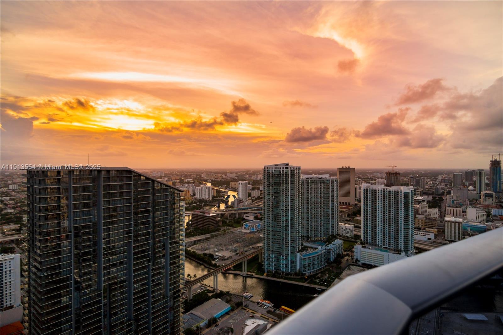 801 S Miami Ave Unit: 4909