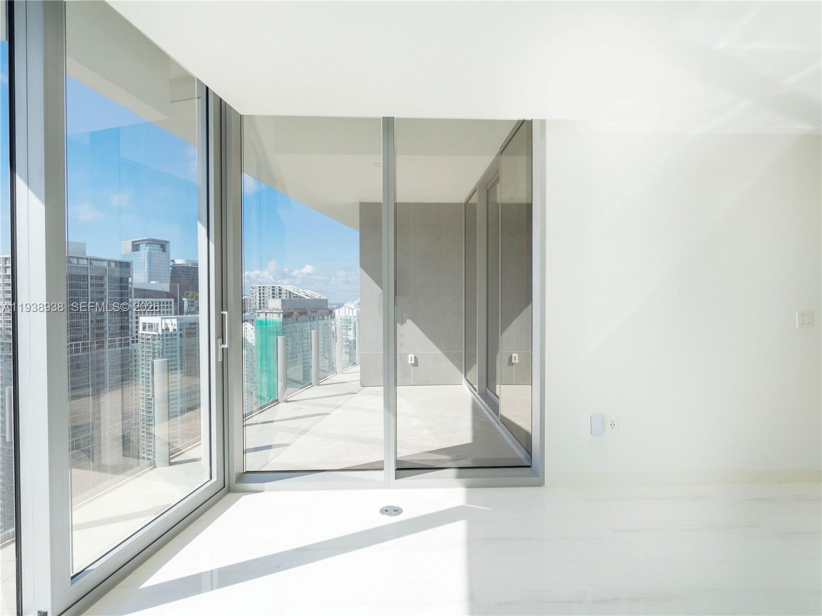 300 Biscayne Boulevard Way # 4305W