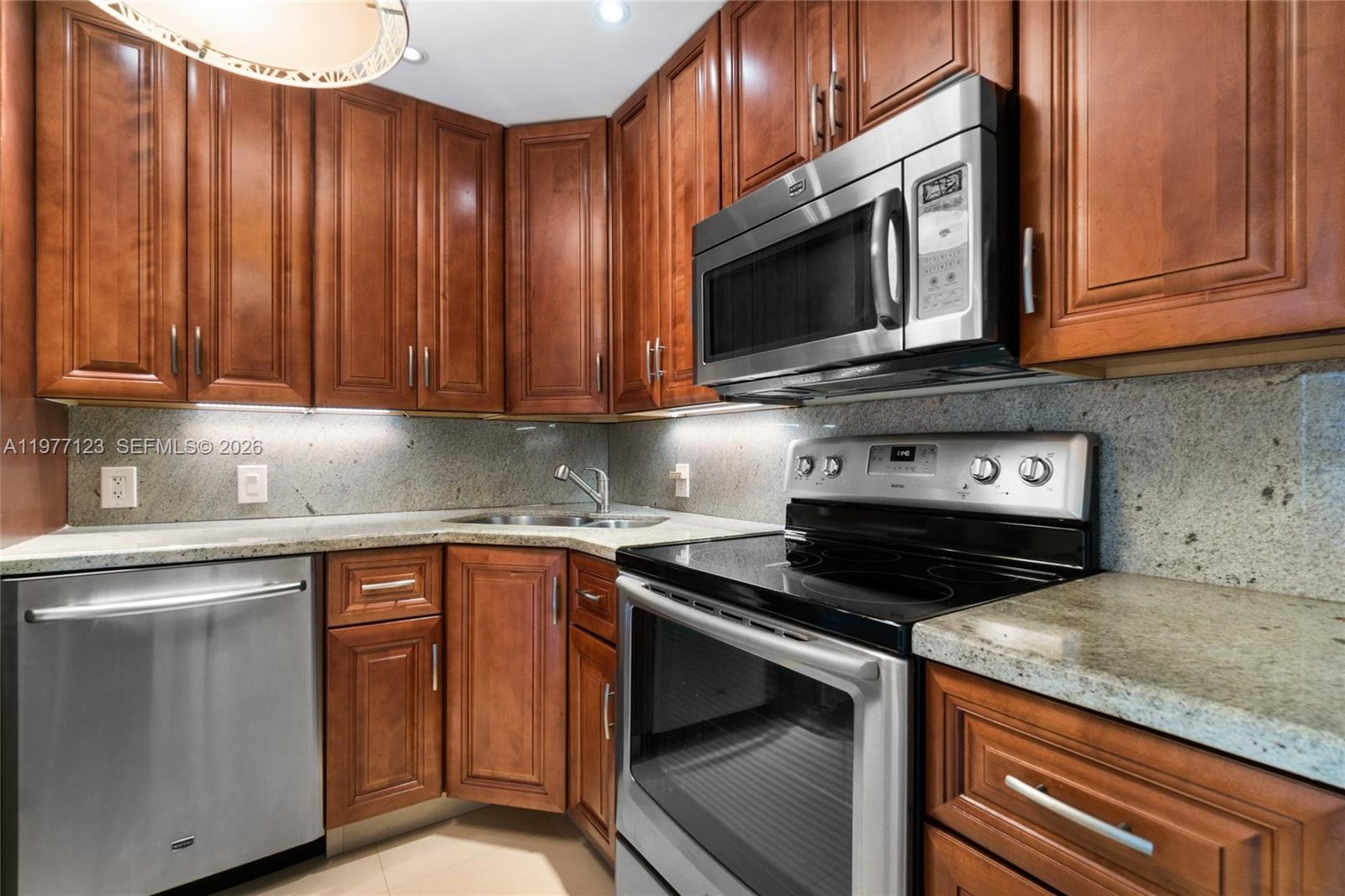 3401 N Country Club Dr # 510