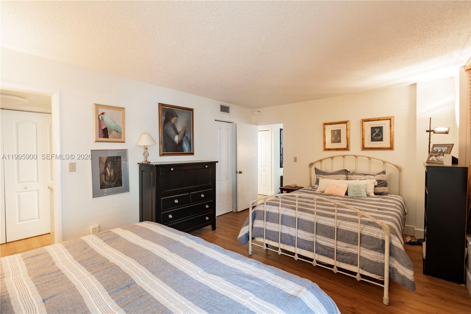 1440 Brickell Bay Dr # 201