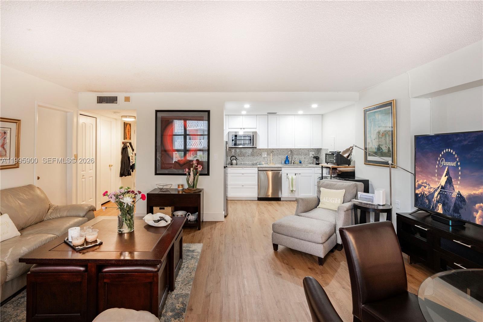 1440 Brickell Bay Dr # 201