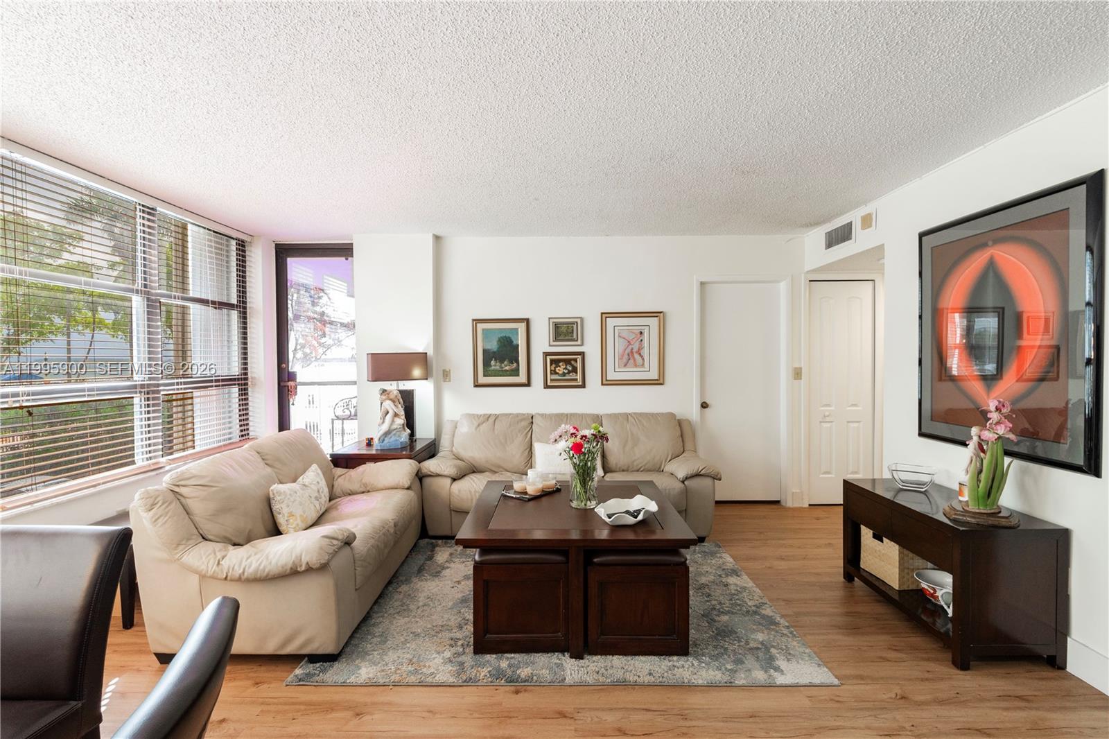 1440 Brickell Bay Dr # 201