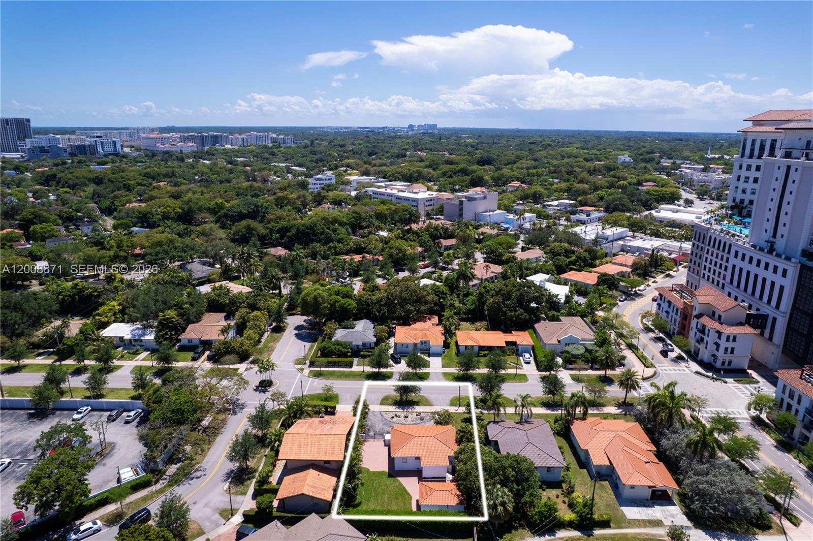 3021 Coconut Grove Dr # 3021