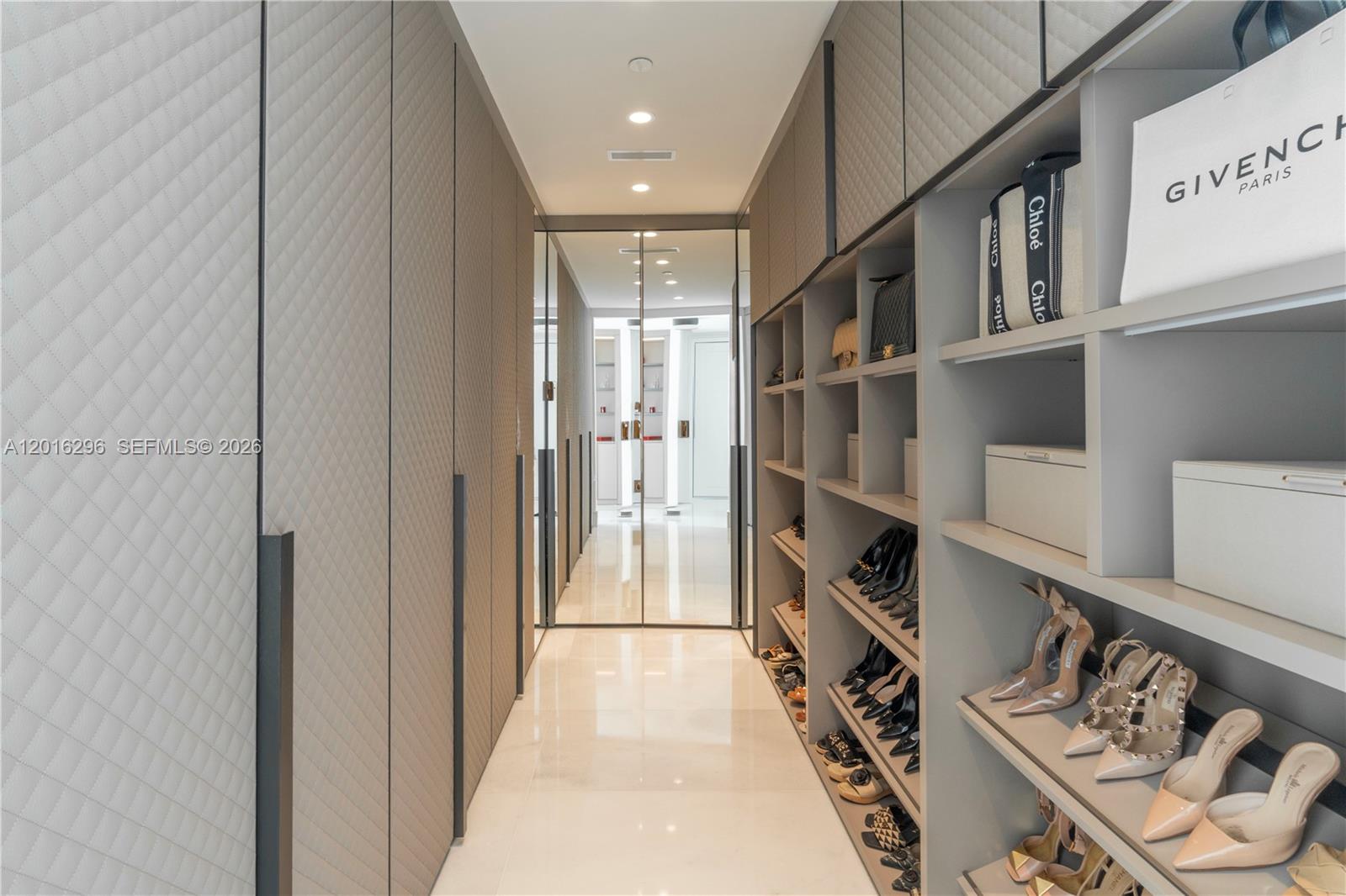 17975 Collins Ave # 1402 Unit: N-1402