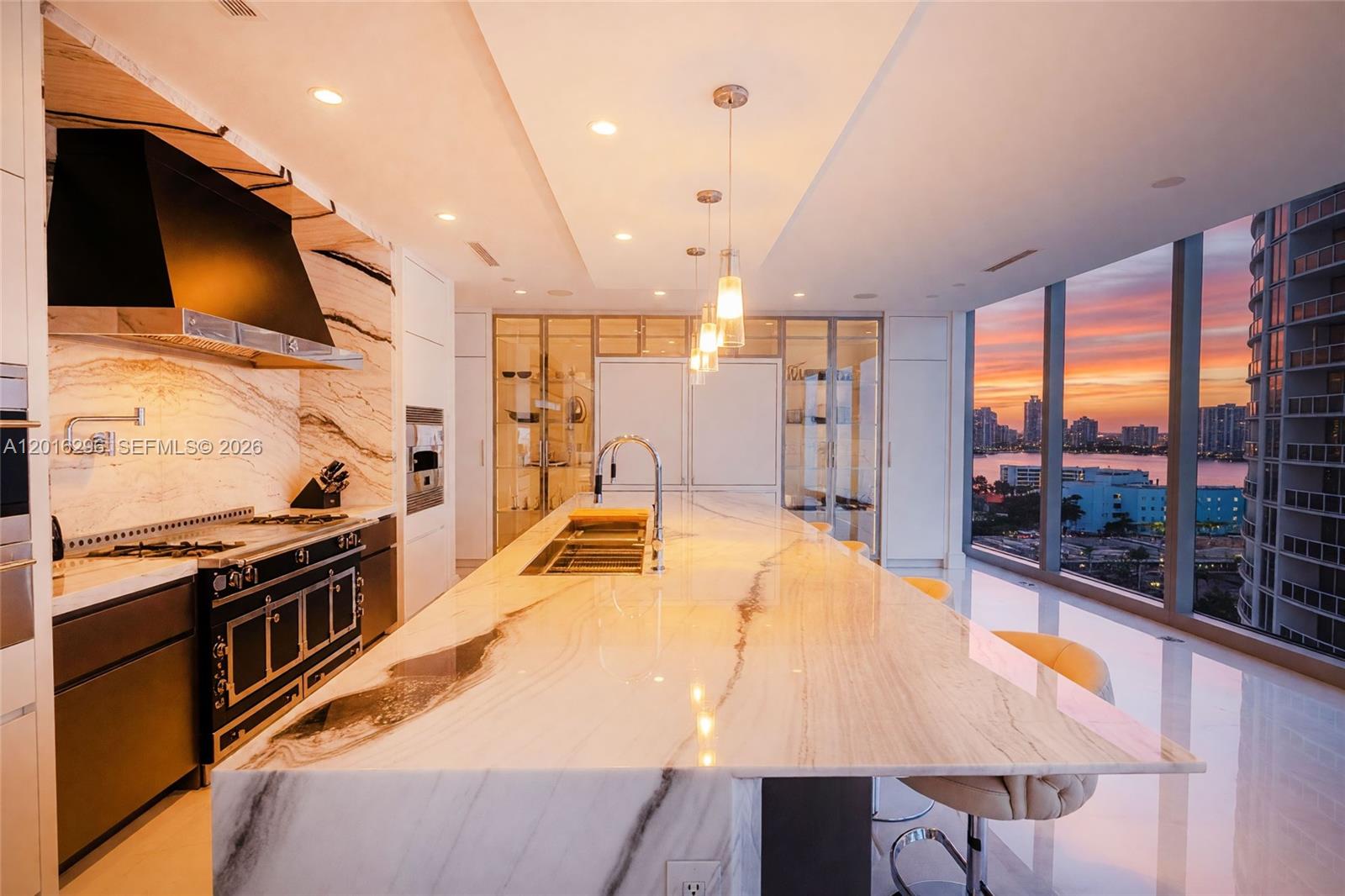 17975 Collins Ave # 1402 Unit: N-1402