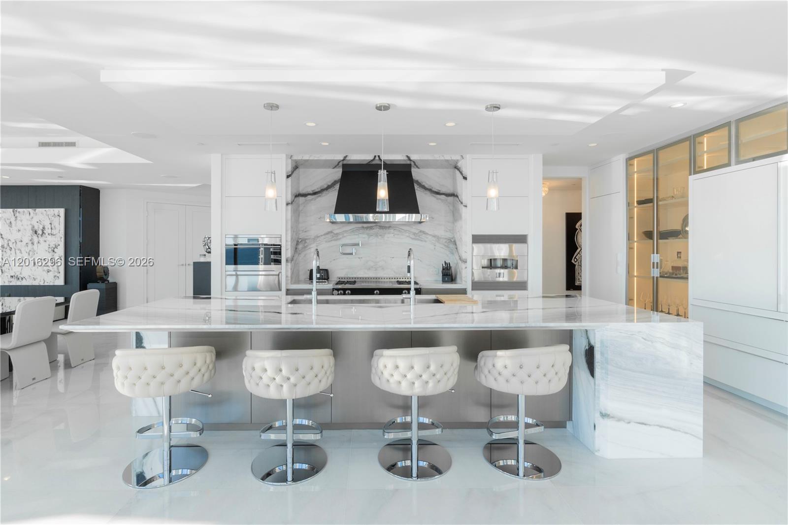 17975 Collins Ave # 1402 Unit: N-1402