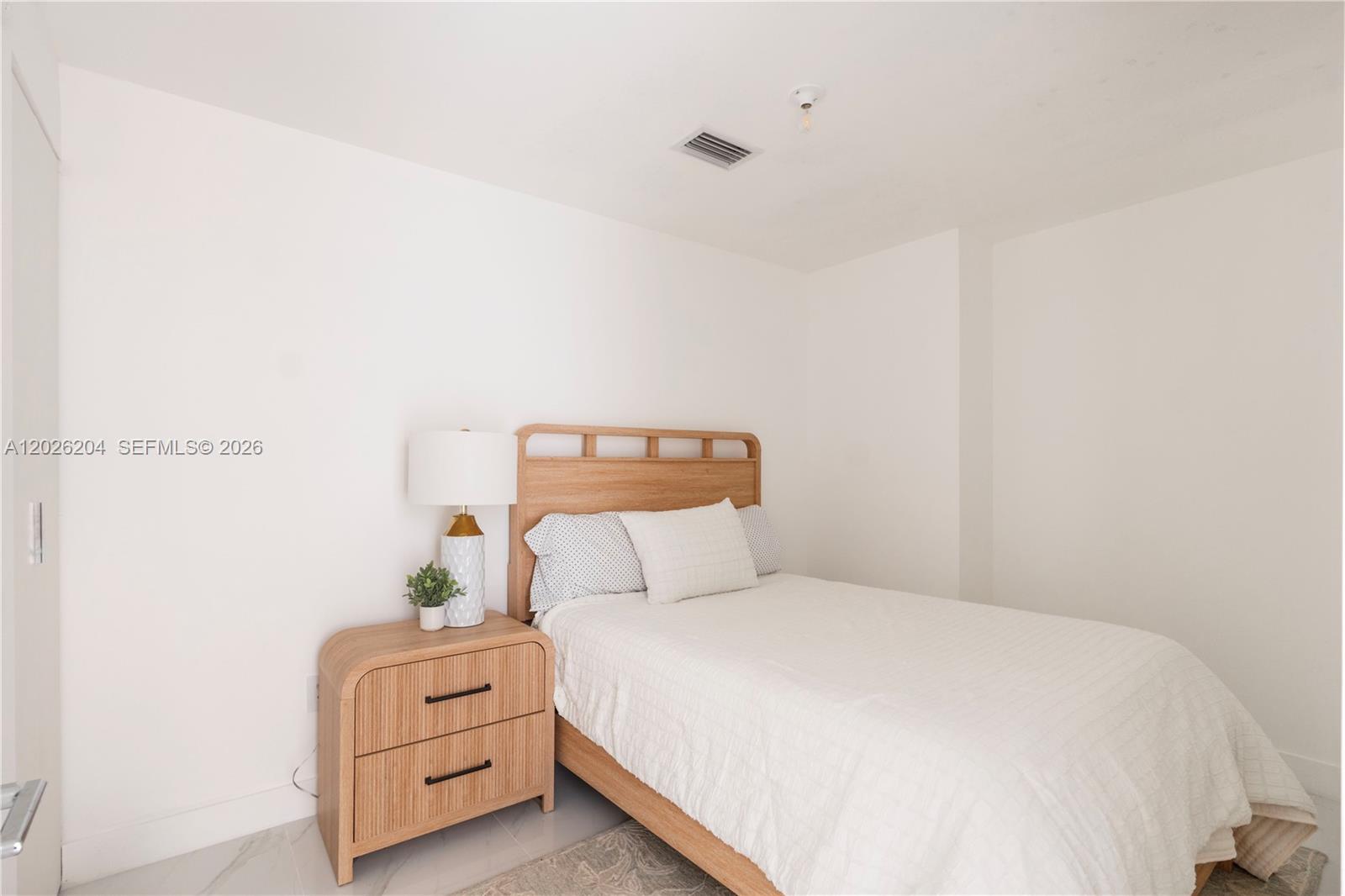 700 NE 24th St # 3606