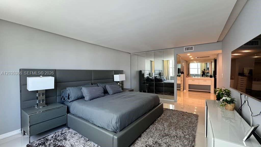5750 Collins Ave # 7A