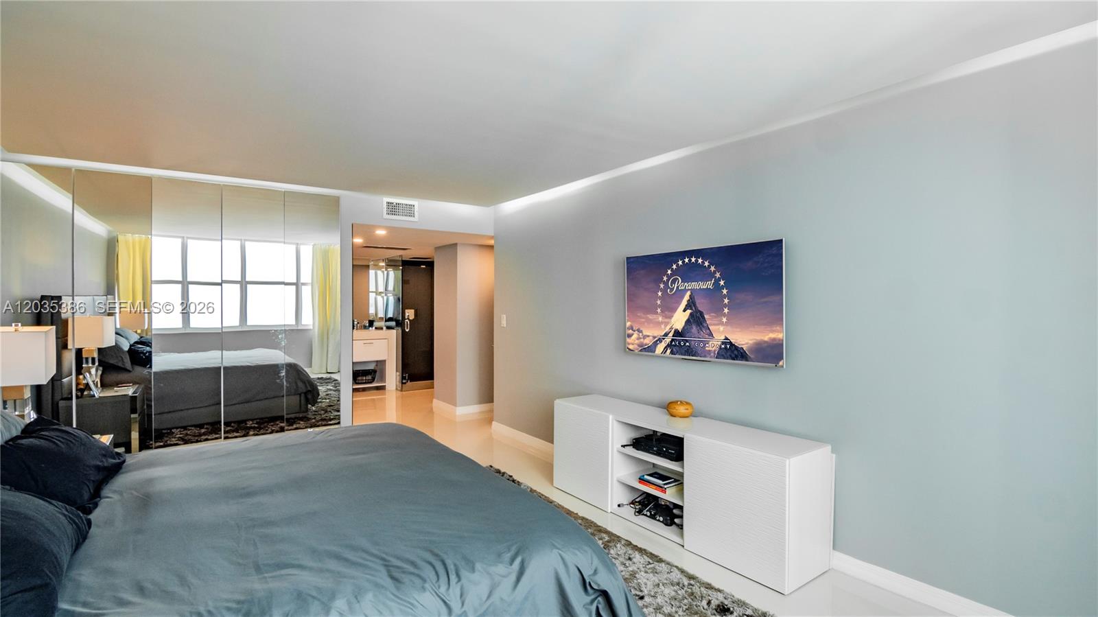5750 Collins Ave # 7A