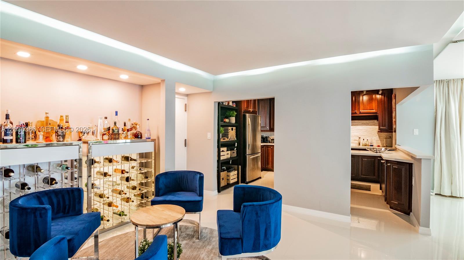 5750 Collins Ave # 7A
