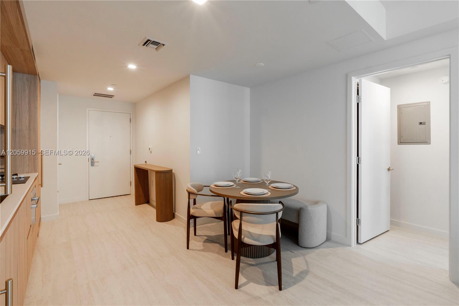 77 SE 5th St # 1910
