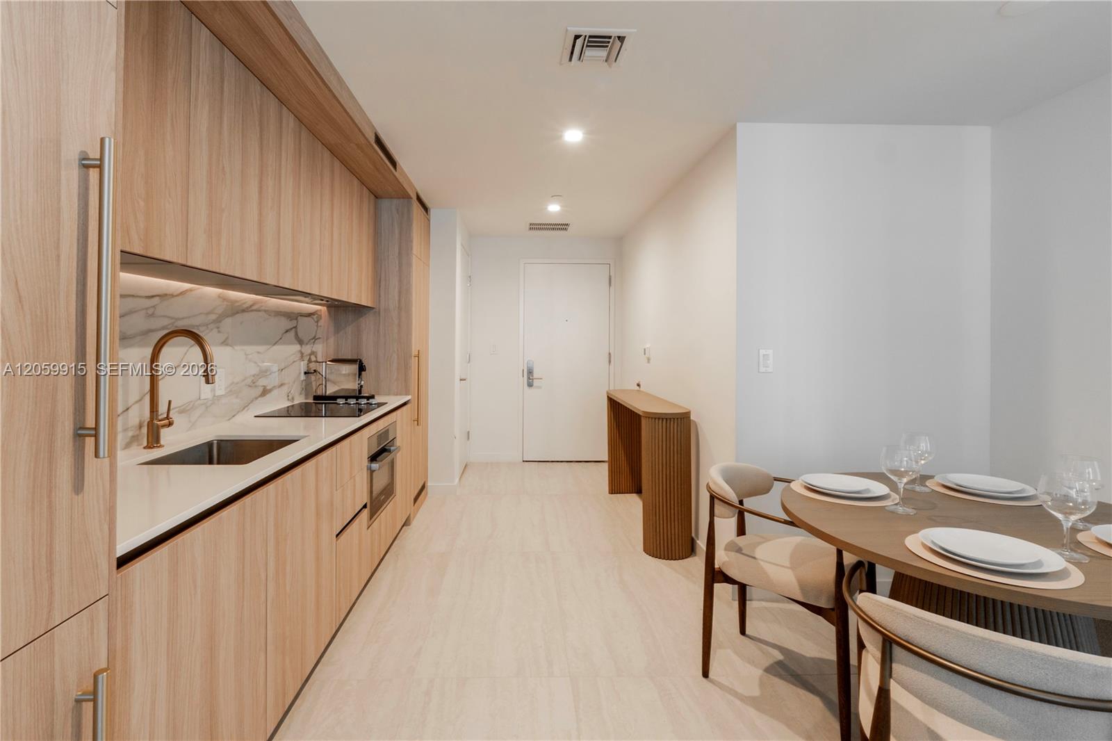 77 SE 5th St # 1910