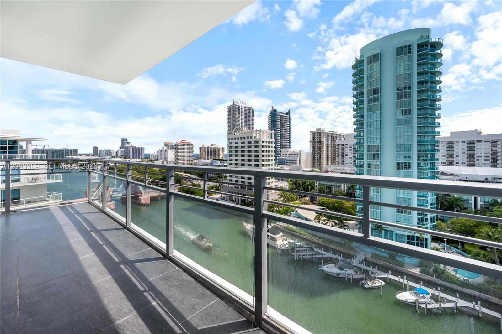 6101 Aqua Ave Unit: PH11A