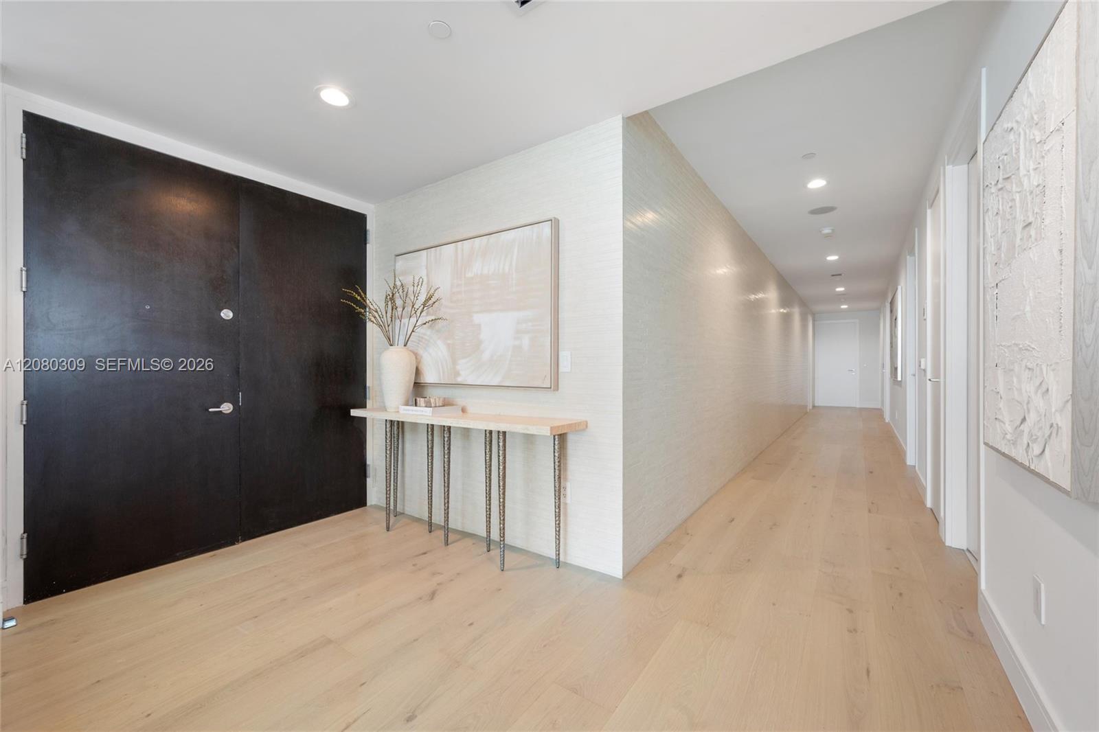 6101 Aqua Ave Unit: PH11A