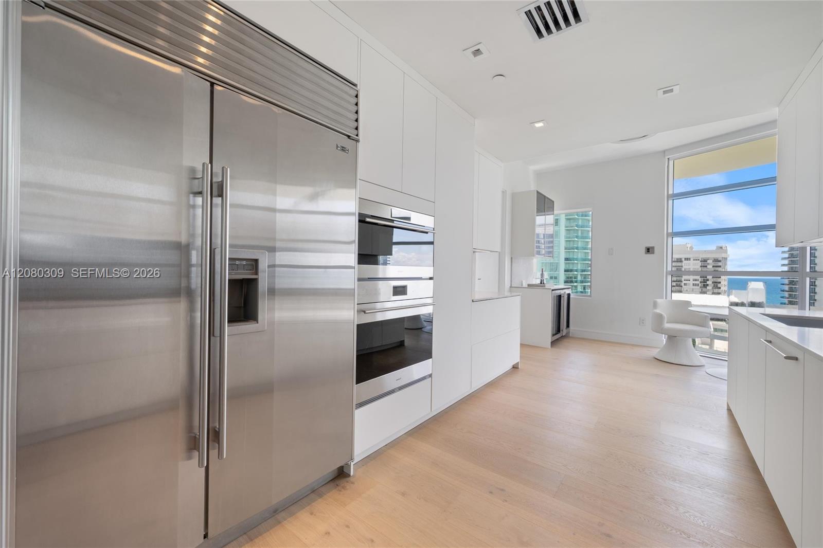 6101 Aqua Ave Unit: PH11A