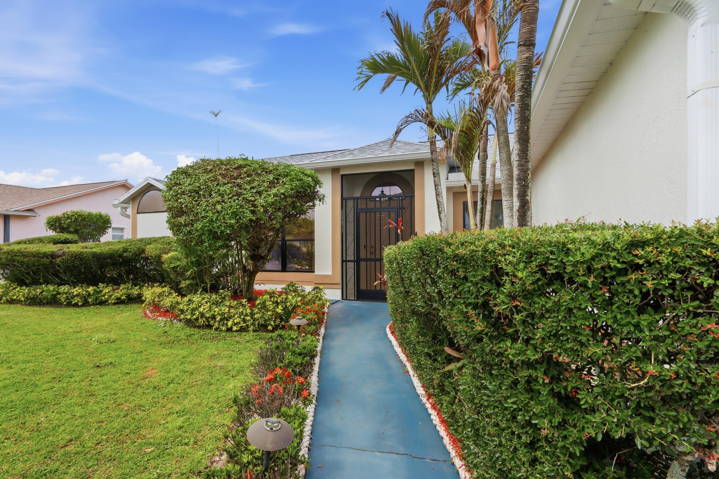 383 SE Whitmore Drive, Port St. Lucie