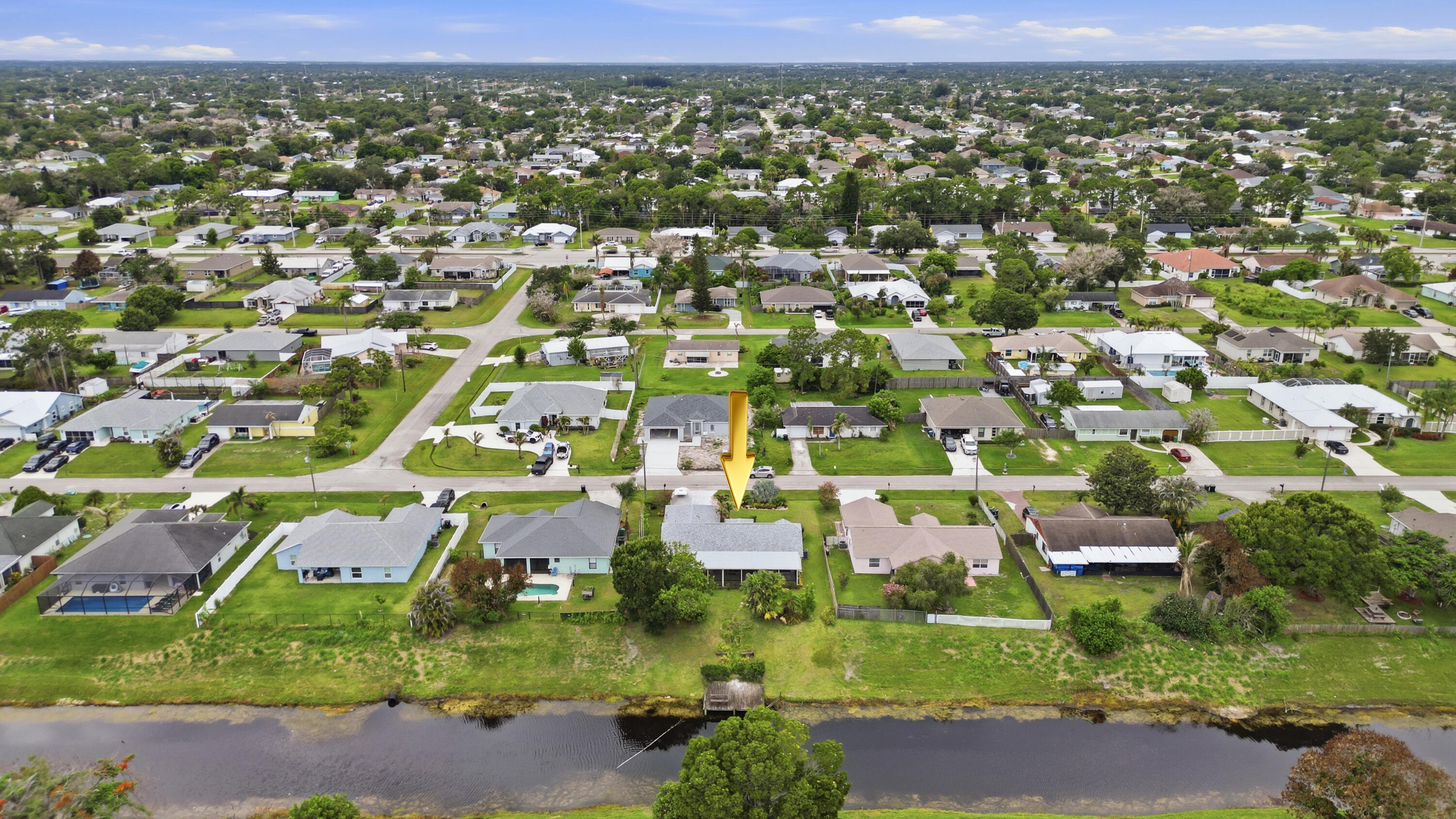 383 SE Whitmore Drive, Port St. Lucie