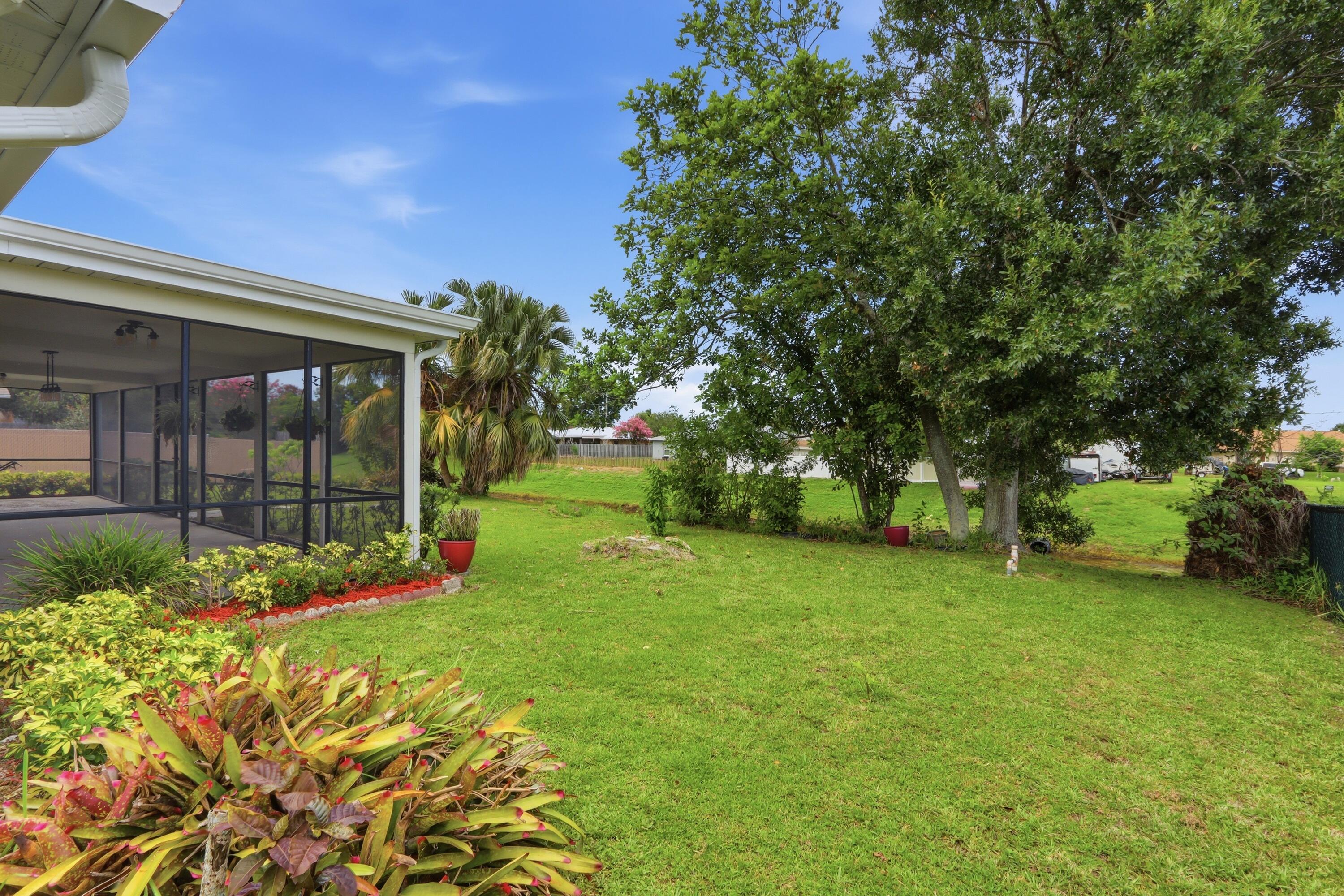 383 SE Whitmore Drive, Port St. Lucie