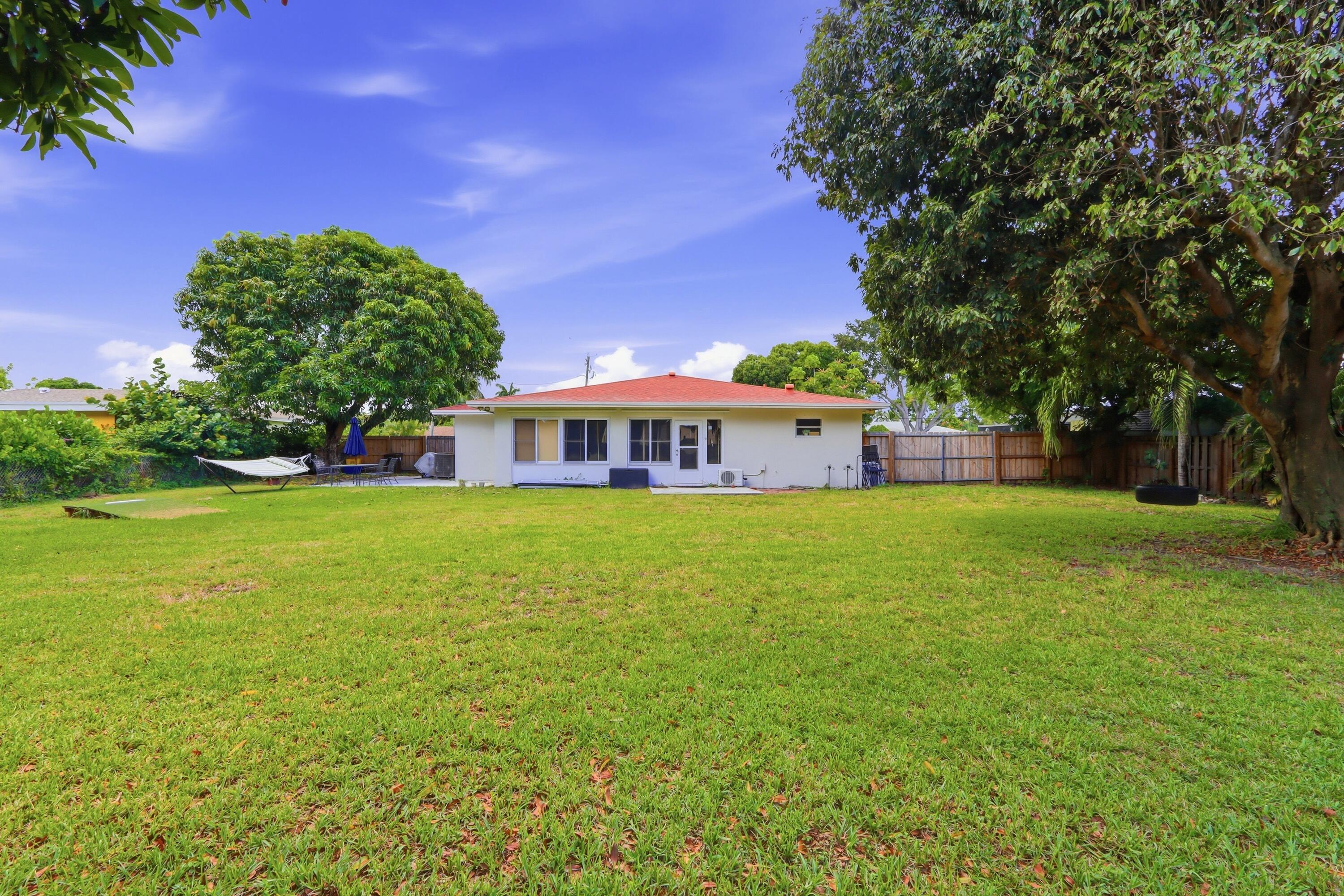 1900 CARISSA Road