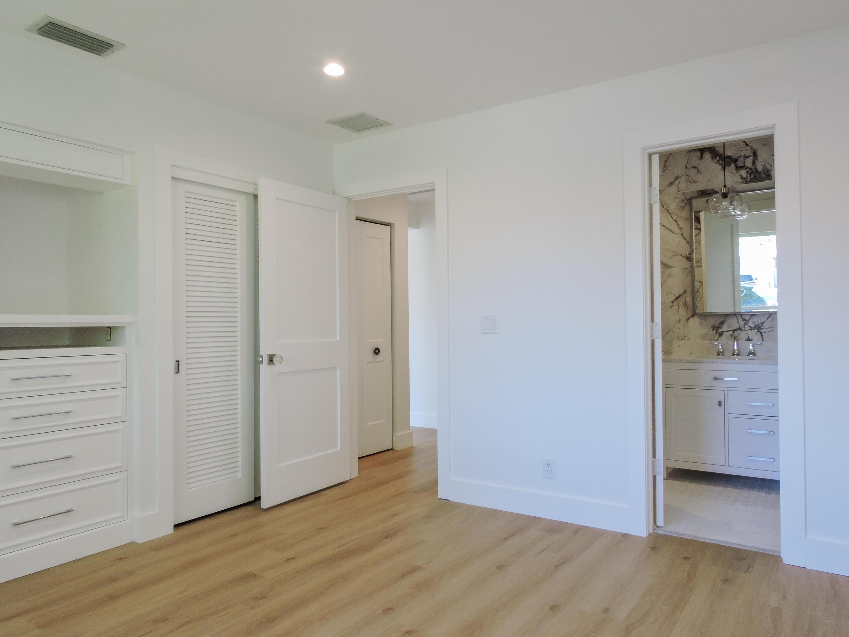 407 Anchorage Lane